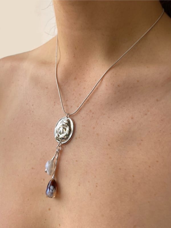 Imogen Moran, Contour Drop Bead Pendant