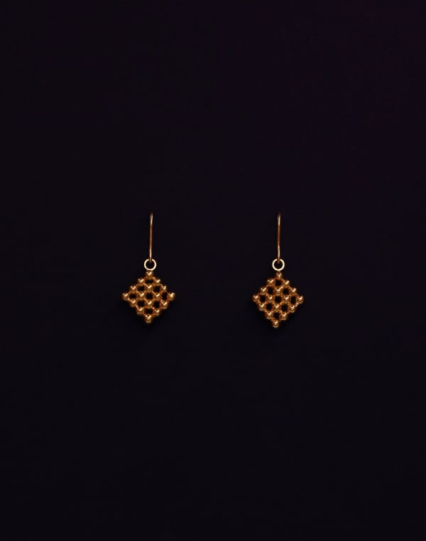 Laura Cruikshank, Golden Seed Drop Earrings