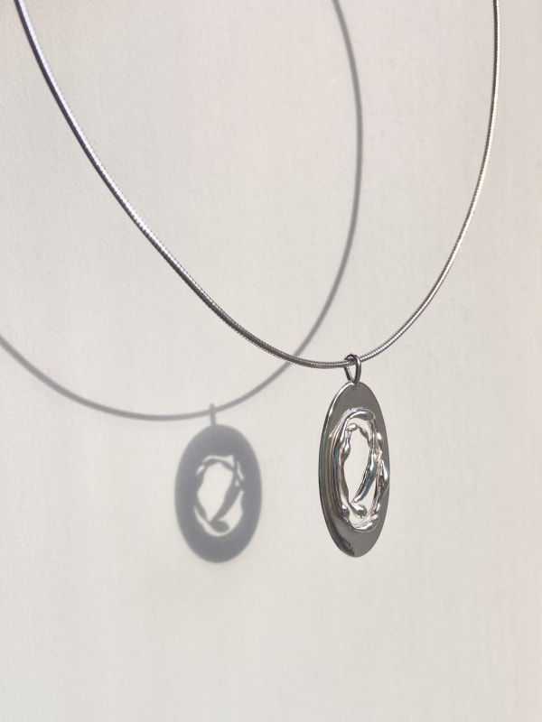 Imogen Moran, Exposed pendant necklace