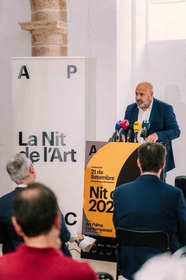 Nit de l'Art press conference at Baró Galeria