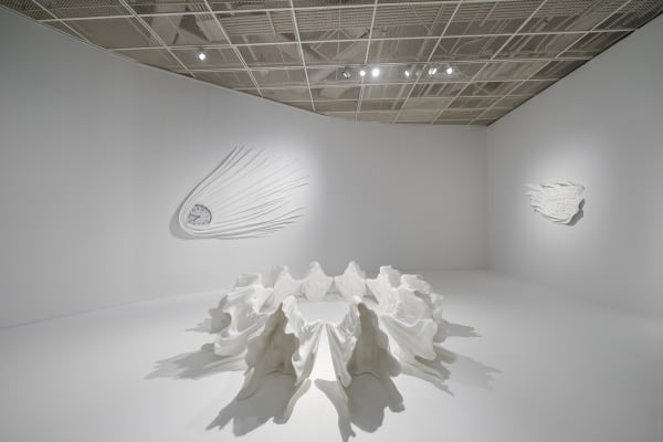 Installation views of the exhibition “Daniel Arsham: SEOUL 3024,” LOTTE Museum of Art, Seoul. Photo: Jeon Byung-cheol. Courtesy of LOTTE Museum of Art, Seoul.