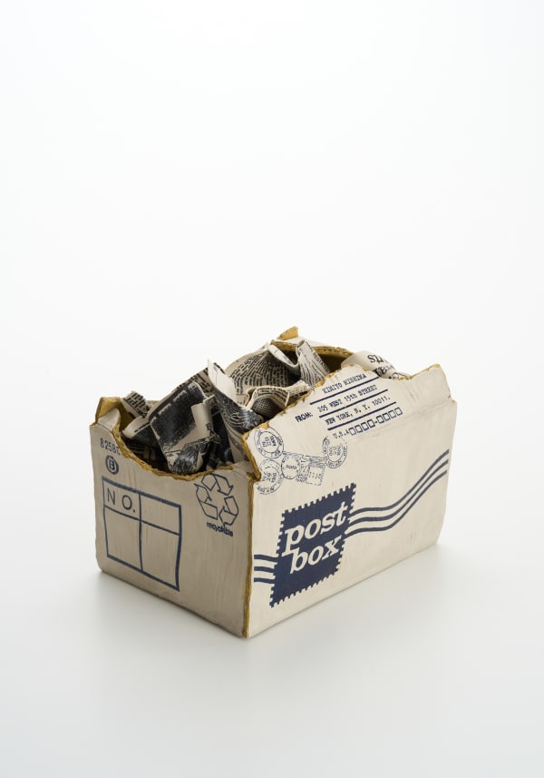 Box Postbox 24 2024, 印刷したセラミックに手彩色/Silkscreen and hand-painted on ceramic H22 x W26 x D20 cm