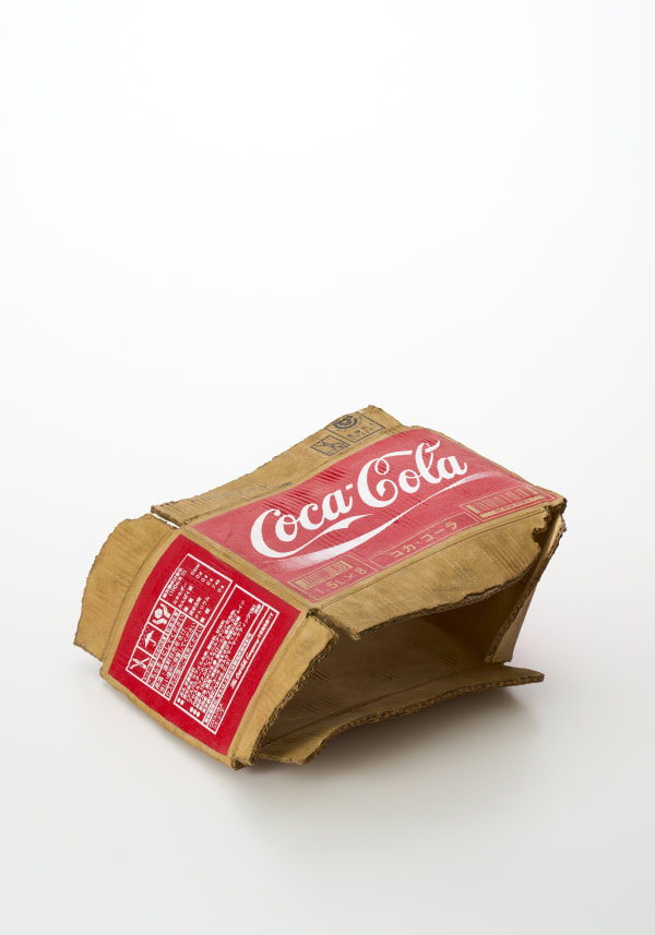 2024 《Work 24-CocaCola》 印刷したセラミックに手彩色 H27.5xW42.5xD35cm