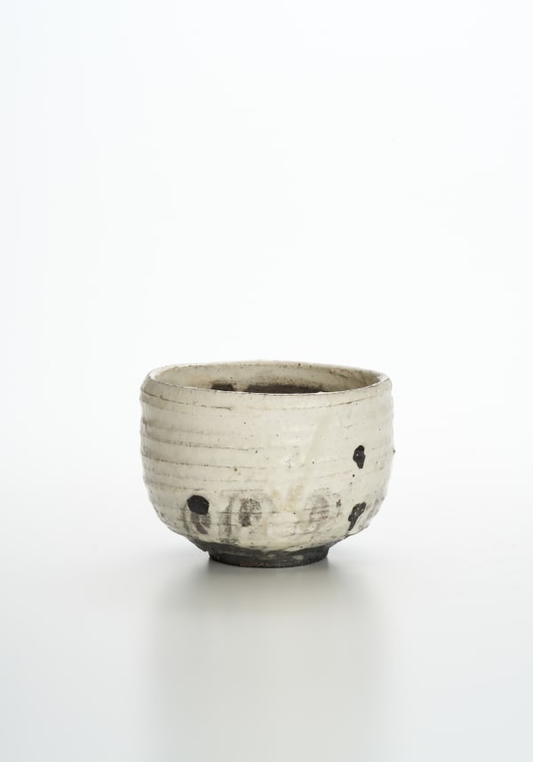 白化粧茶碗 1980年代, 陶/ Ceramic H9 × W12.2 × D12.2 cm