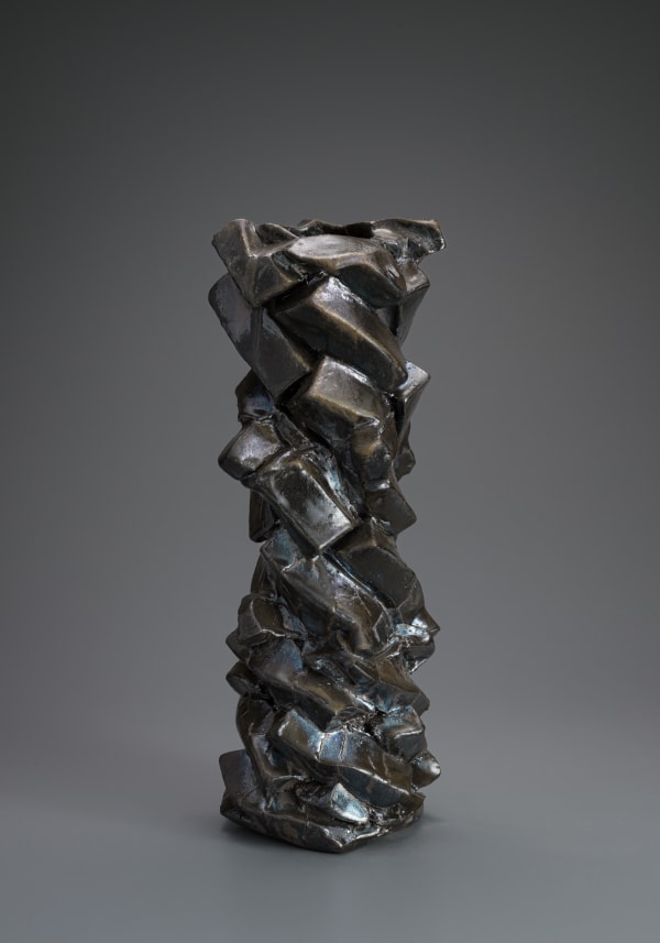 Volcano 2022, 陶/ Ceramic H48 x W17 × D17 cm