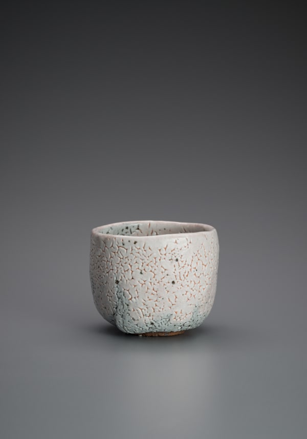 Tea Bowl Benikohiki 2022, 陶/ Ceramic H8.8 x W10.6 × D10.6 cm