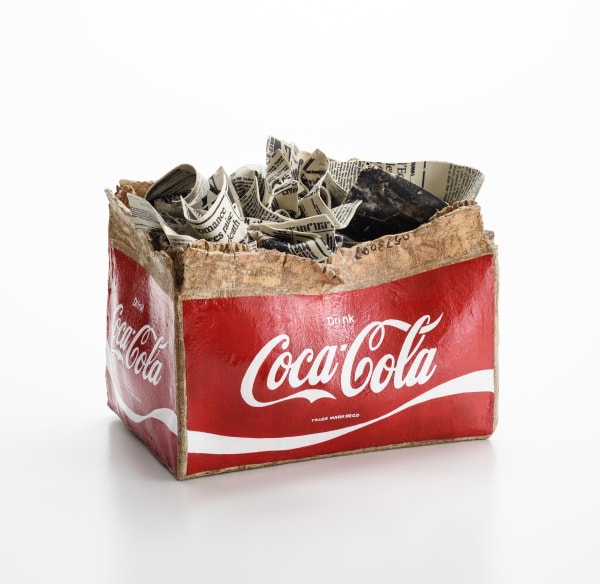 Box Coca Cola 21 - 2, 2021 Silkscreen and hand-painted on ceramic H27 × W33 × D24 cm H10.6 × W12.9 × D9.4 in. Kimiyo Mishima
