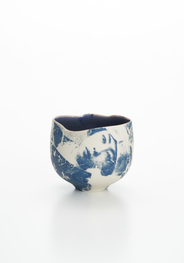 Blue ghost (Tea bowl), 2023 Porcelain, glaze H9 × W10 × D10 cm H3.5 × W3.9 × D3.9 in. Yuki Tawada +Fuku Fukumoto