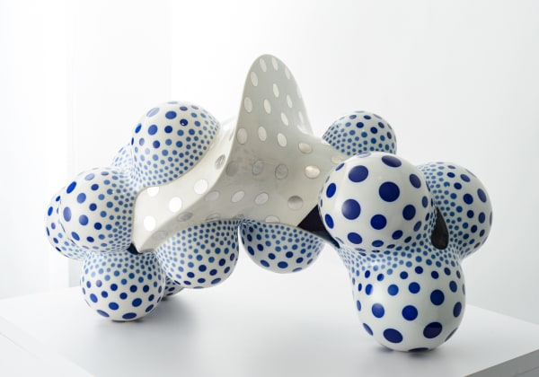 Proliferating Forms - 2033, 2020 Porcelain H37.5 × W60 × D30.5 cm Harumi Nakashima