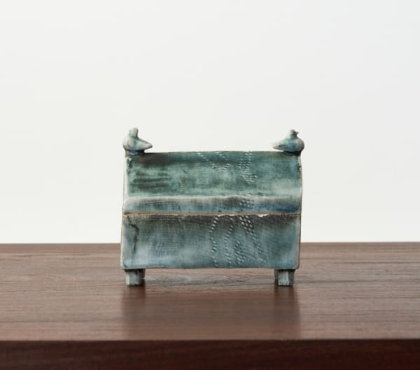 Decorative Lidded Box Bird’s Home Ceramic H10.3 × W11.8 × D6.4 cm H4 × W4.6 × D2.5 in. Shin Fujihira