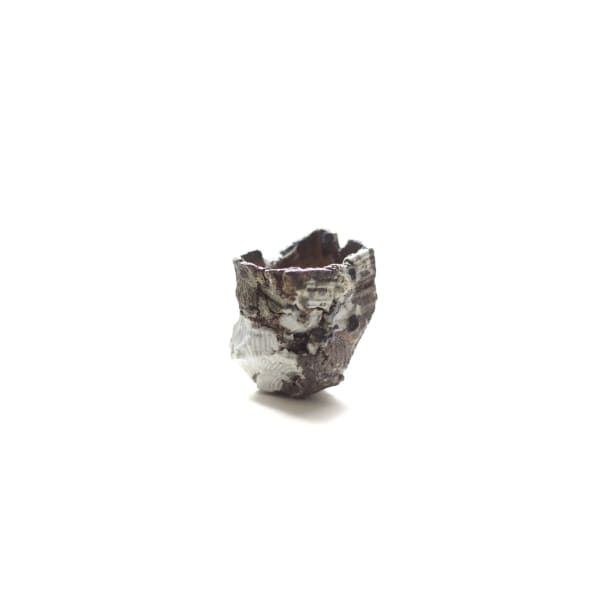 サム・チャット, Vase for a Single Flower, 2025