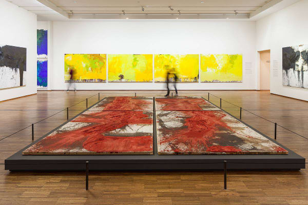Nitsch. Räume aus Farbe / Spaces of Color