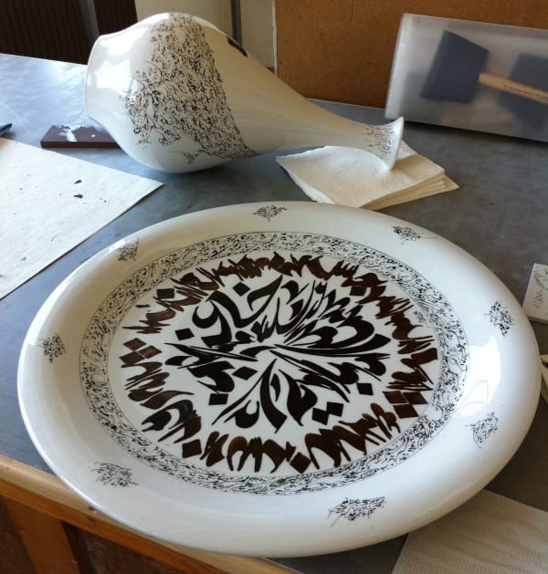 Overglaze painting on Meissen porcelain Plate Ø 47cm Vase 41 x 18 cm