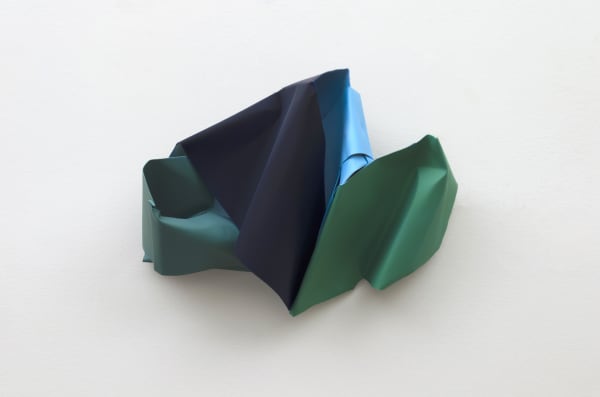 Robert Burnier, Fendetiĝi, 2021