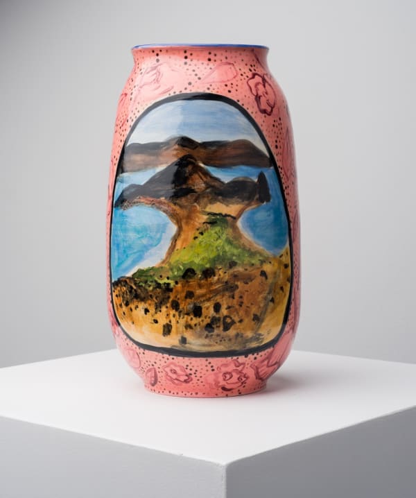 Anna Valdez, Galapagos Vase, 2020