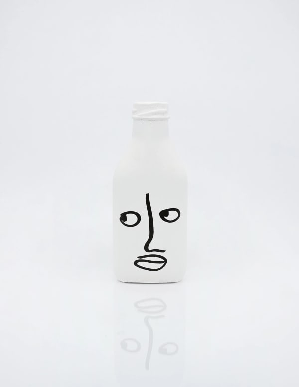 Shantell Martin, Bottle CY03, 2017