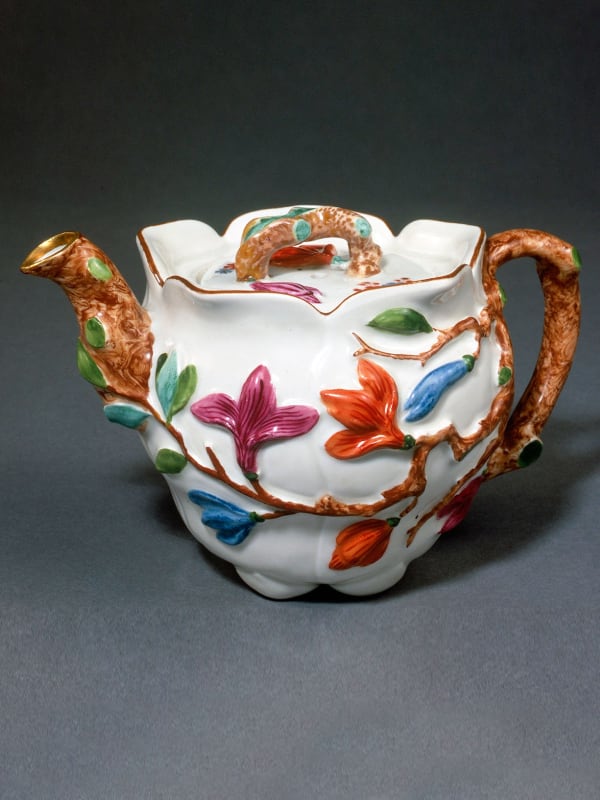 Early Meissen Peach shaped Teapot and Cover, Circa 1725-30