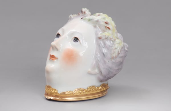 A very Fine and Rare Chelsea Gold Mounted Porcelain Bonbonniere of large size, Circa 1755