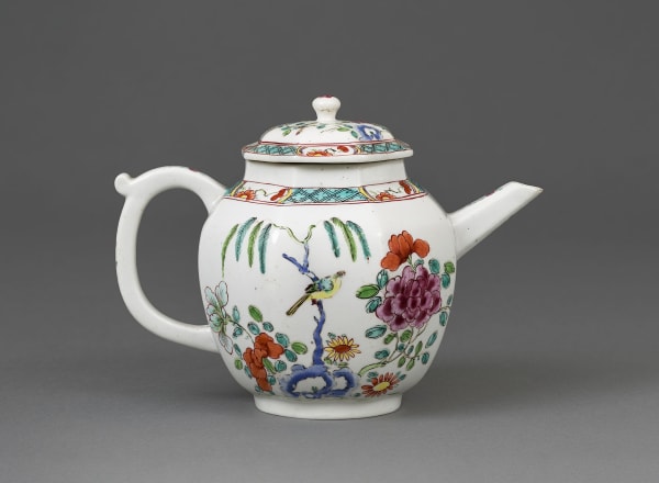 A Rare Chelsea Teapot & Cover, Circa 1752