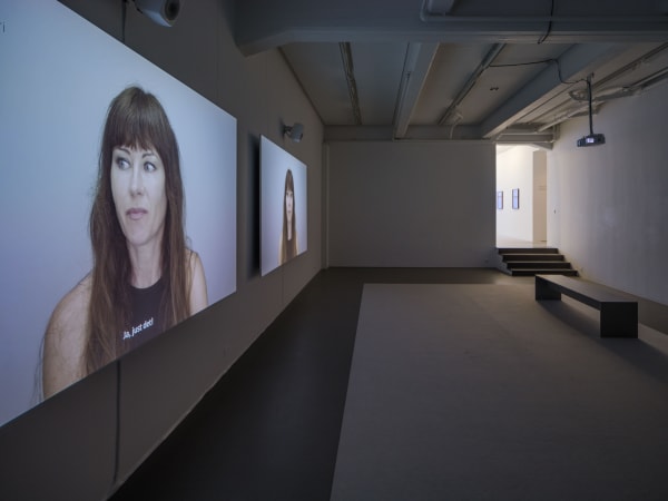 Anna Odell, Rekonstruktion – Psyket, 2024, Cecilia Hillström Gallery. Photo: Jean-Baptiste Béranger