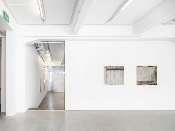 Installation view, Clay Ketter, Barrio Ghost Cartoon, 2021, Cecilia Hillström Gallery. Photo: Jean-Baptiste Béranger