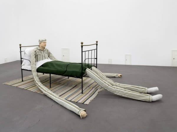 PETER LAND ‘THE HERO OF THE DAY’ SOLO AT WOMEN’S MUSEUM (DK)