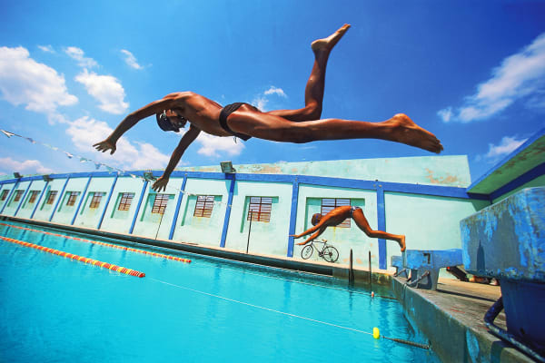 Walter Iooss, Swimmers, Havana, Cuba, 1999