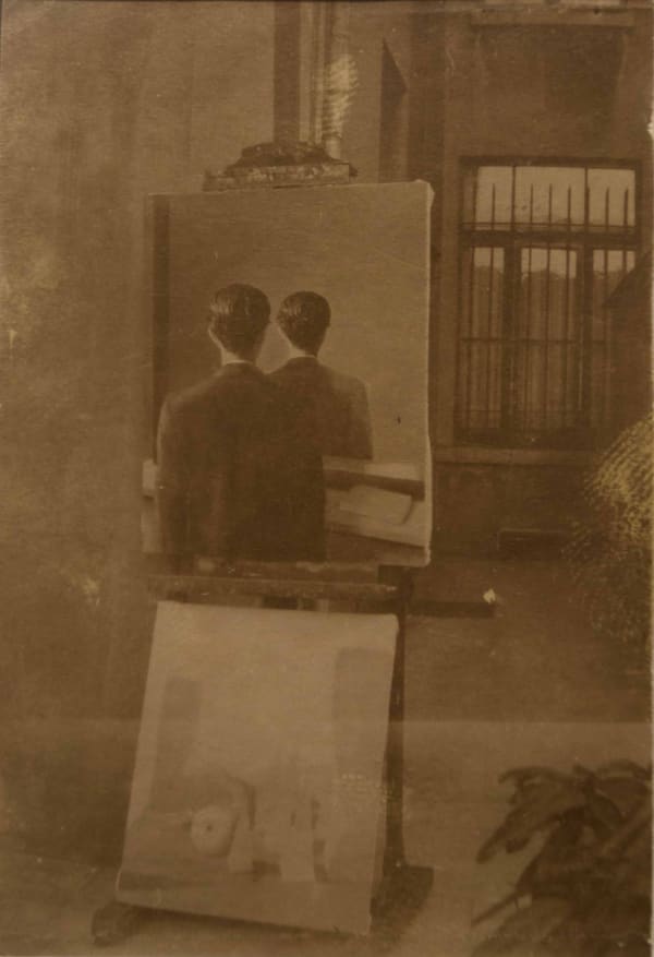 René Magritte, La reproduction interdite et le monde poétique, 1937
