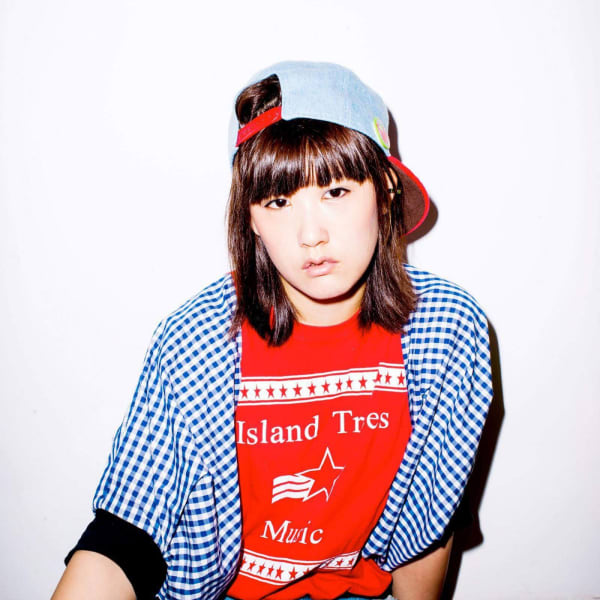 Lu Yang - Hong Kong Financial Times