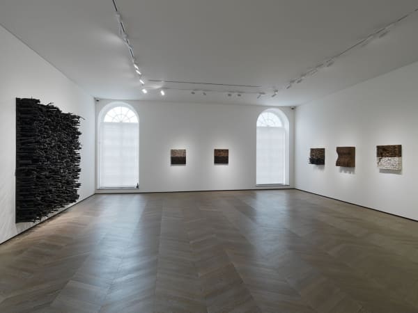 Leonardo Drew Installation 3