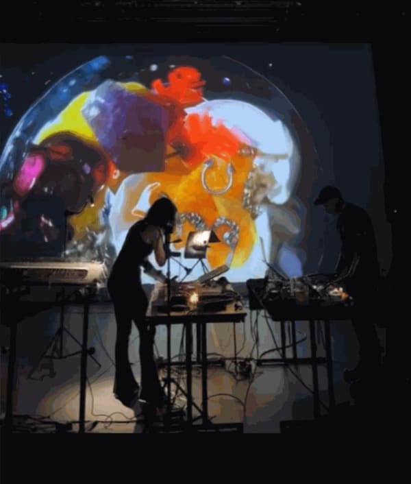 PERFORMANCE : Everybody's Fluid III par Crush Mandarine (Michel Jocaille et Charlotte Sarian)