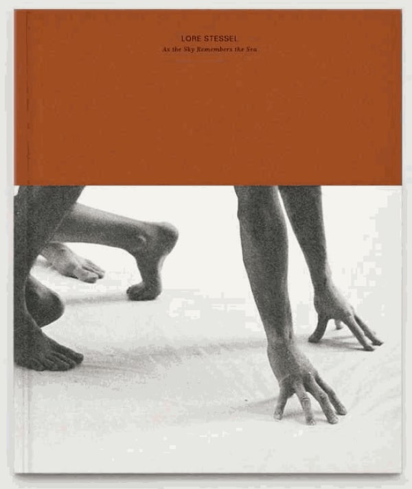 Rencontre & Signature : Lore Stessel, As the Sky Remembers the Sea / Le Bal, Paris, France