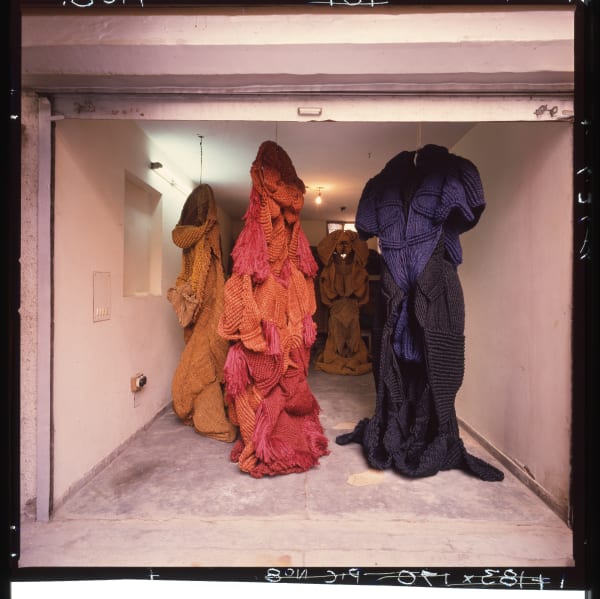 Mm 212 Large Slide Studio Shot