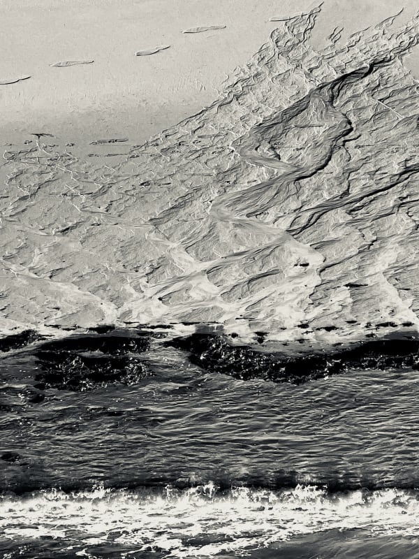 Maureen Haldeman, WAVERING, 2021