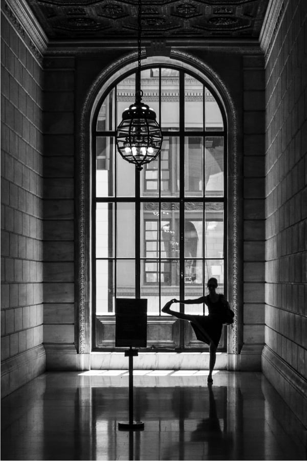 Eric Renard, Dancing in the Library , 2015