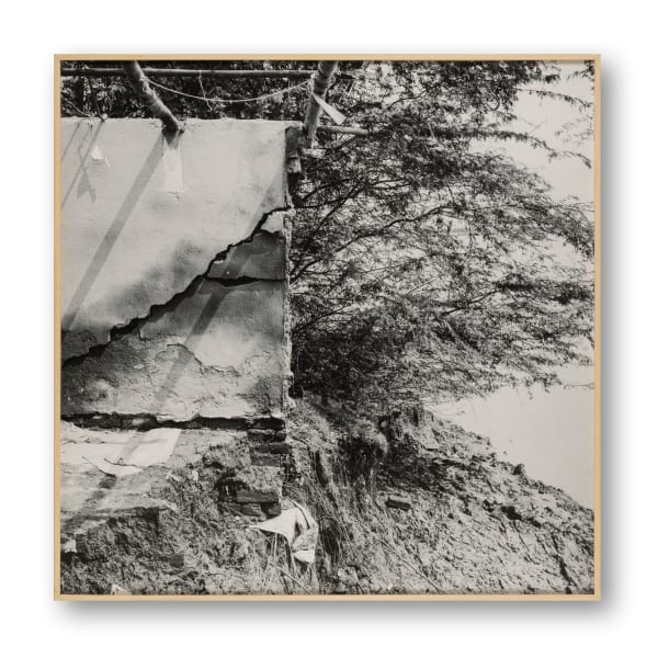 Thomas Kern (1965) The remaining wall of a tea stall and shop near a ferry port. The outer walls and the rest of the building collapsed due to erosion in a matter of a few months, Jotirampur Ghat, May 2024 Hahnemühle Hemp, Fine Art, Mounted, Framed natural wood, boxframe 38.58 x 38.58 in. 2023-2024