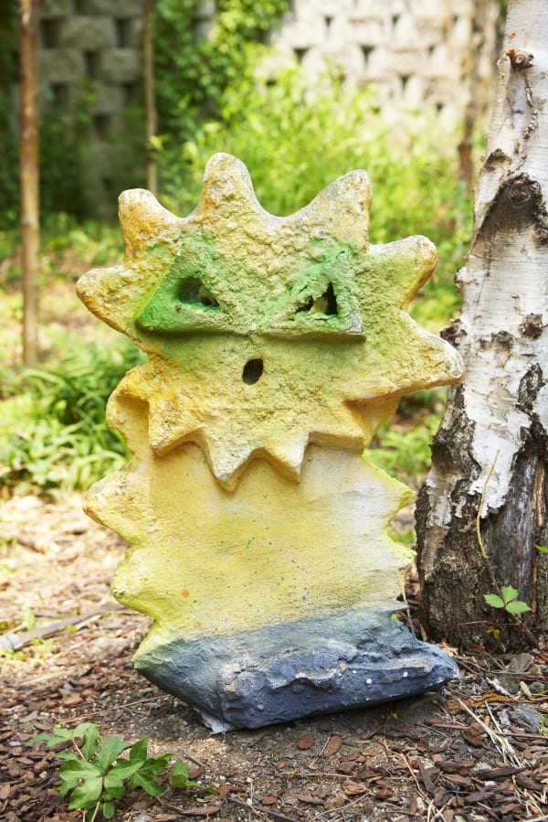 d 10, mixed media, 71x46x17cm, 2022