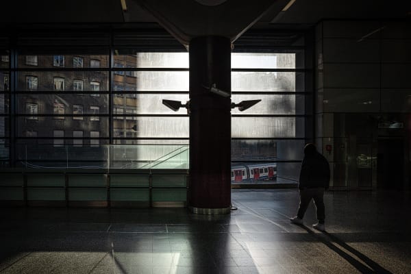 One early Morning in the Tube