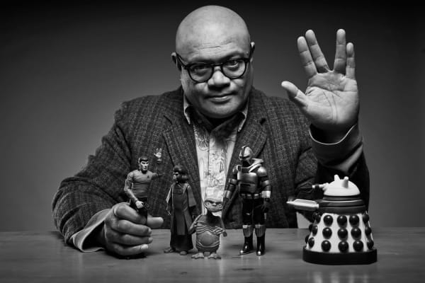 Andy Leleisi'uao - Painting the Stars in, 2025