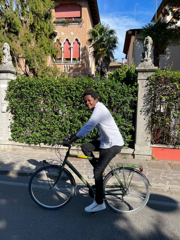 akka project, african art, continent, dubai, venice, residency program, artist in residence, venezia, cyrus kabiru, kenya