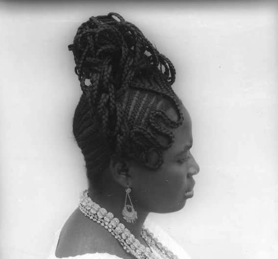 ‘Okhai Ojeikere Udoji 1975 Photographic print on archival paper