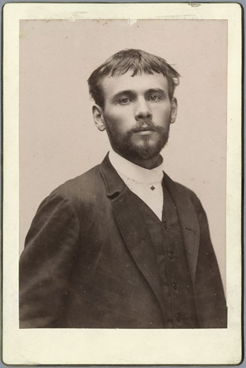 Image Credits: “Gustav Klimt in 1887,” unknown author. Public domain.
