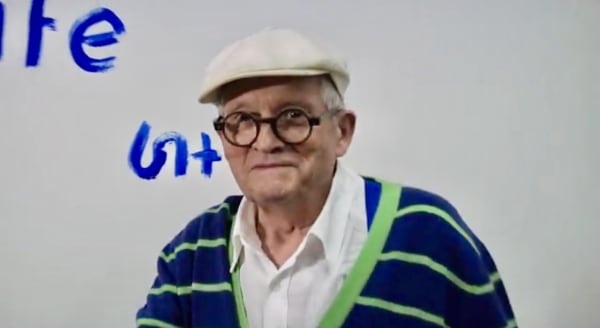 "David Hockney 2017 at Flash Expo" by Connaissance des Arts is licensed under CC BY 3.0.