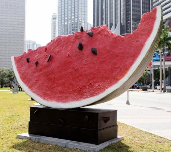 Julio Larraz Mars, 2004 Painted bronze sculpture on display at Bayfront Park through December 19, 2017