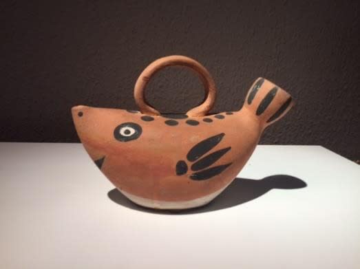 Pablo Picasso Poisson, 1953 Partially glazed terra-cotta pitcher 8.66 inches Edition: 500 Stamped and Marked: Edition Picasso/Madoura Plein Feu/EditionPicasso/Madoura For sale at Surovek Gallery © 2022 Estate of Pablo Picasso / Artists Rights Society (ARS), New York