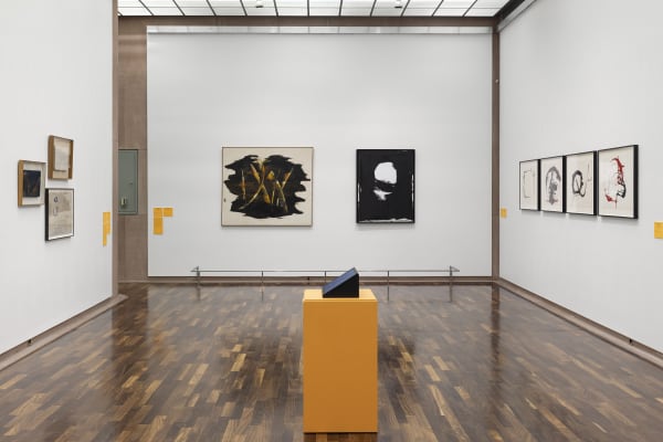 Action, Gesture, Paint : Women artists and abstraction worldwide 1940-70 Kunsthalle, Bielefeld, Allemagne