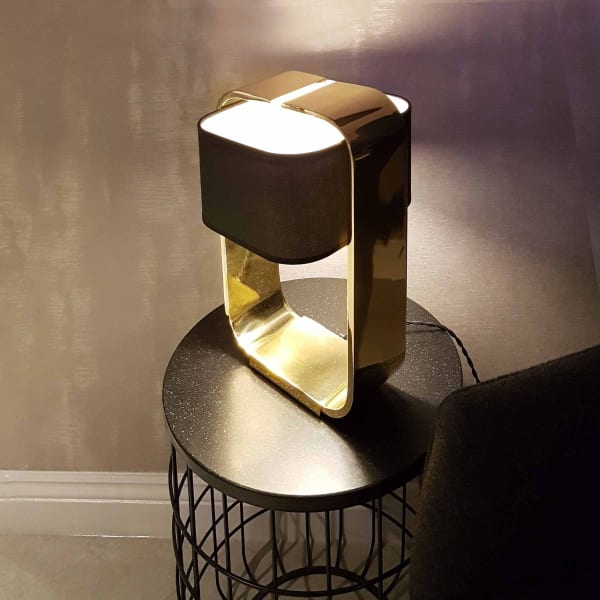 Perfect Curve Table Lamp