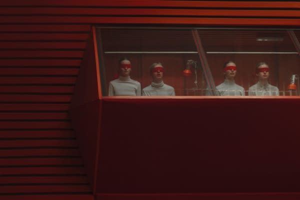 Asymptote, Censorship