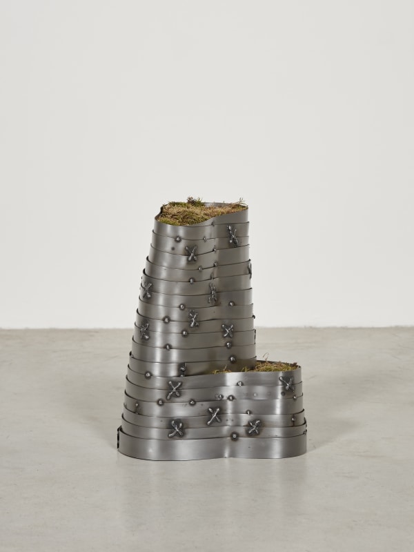 Yoon Shun - Orbit pot, 2024