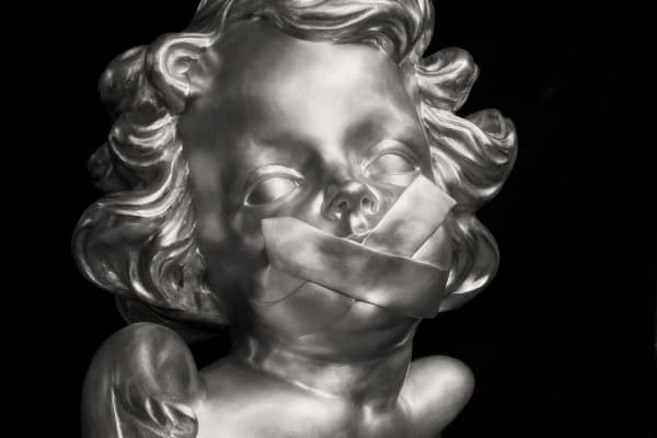 2022 Angels Listening Large Bronze Giovanni Ricci Novara 4